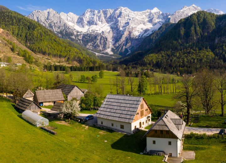 ŠENKOVA DOMAČIJA