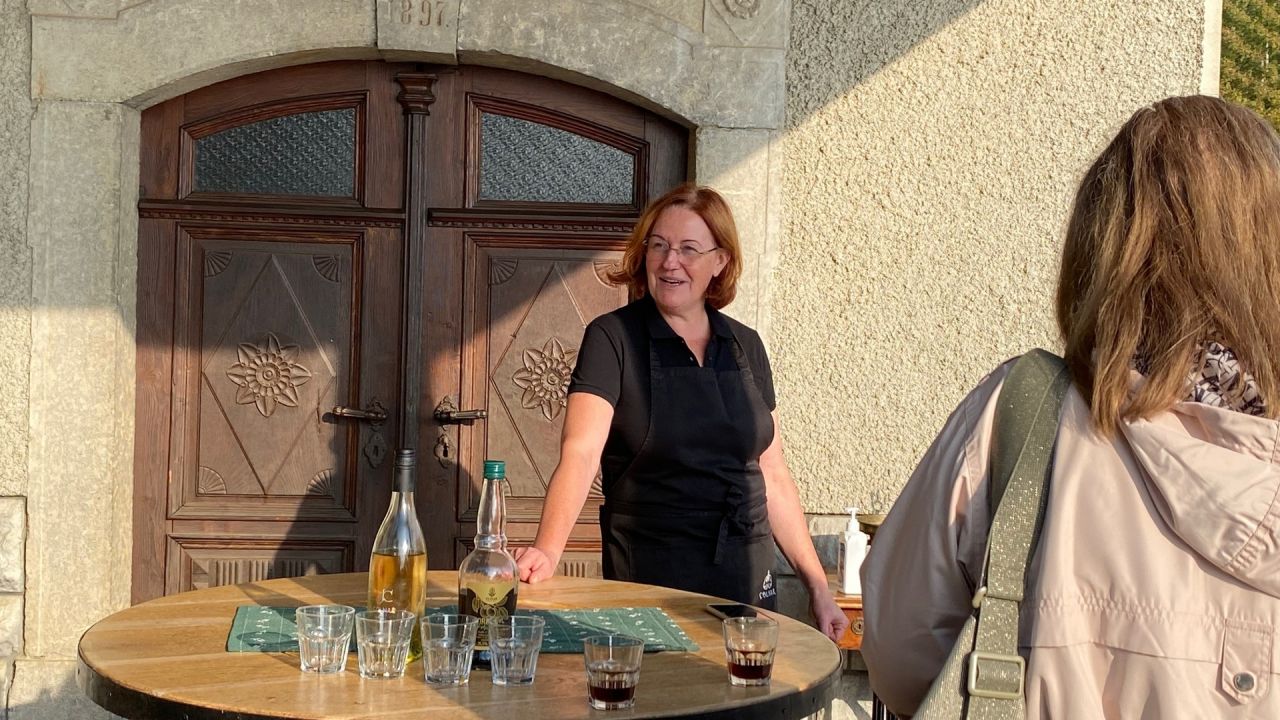 Dobrodošlica gostiteljice Katarine Colnar na Trški gori