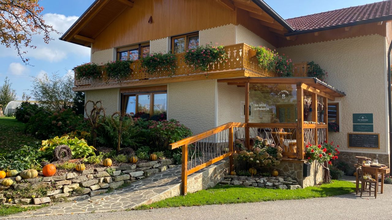 Ekološka kmetije Pri Baronu na Planici nad Framom