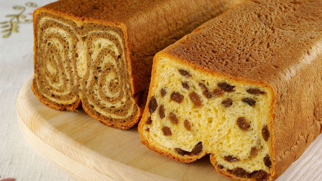 Orehova in rozinova potica